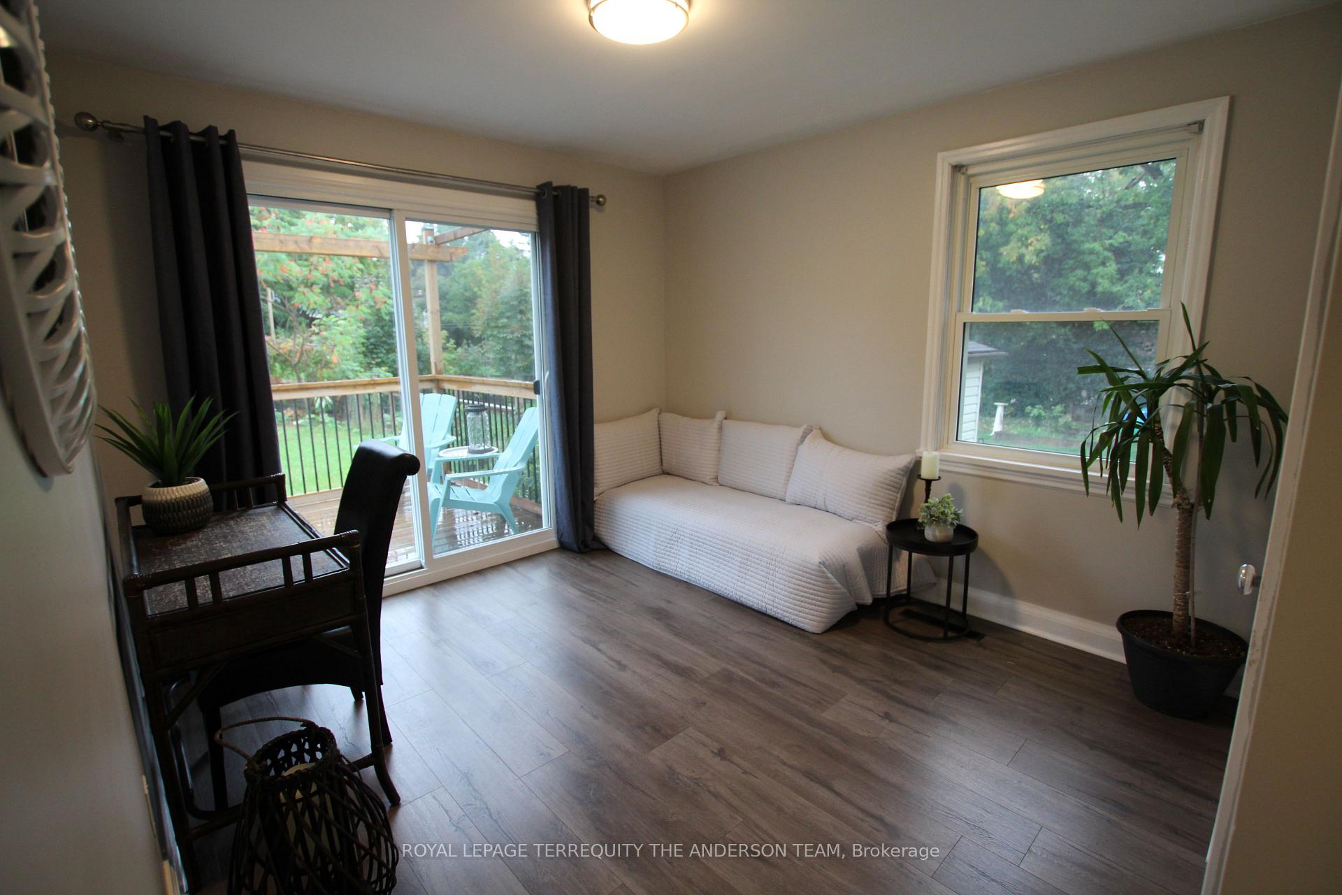 Photo 30 of 833 Rishor Crescent, Peterborough, Northcrest Ward 5 — HOMEH
