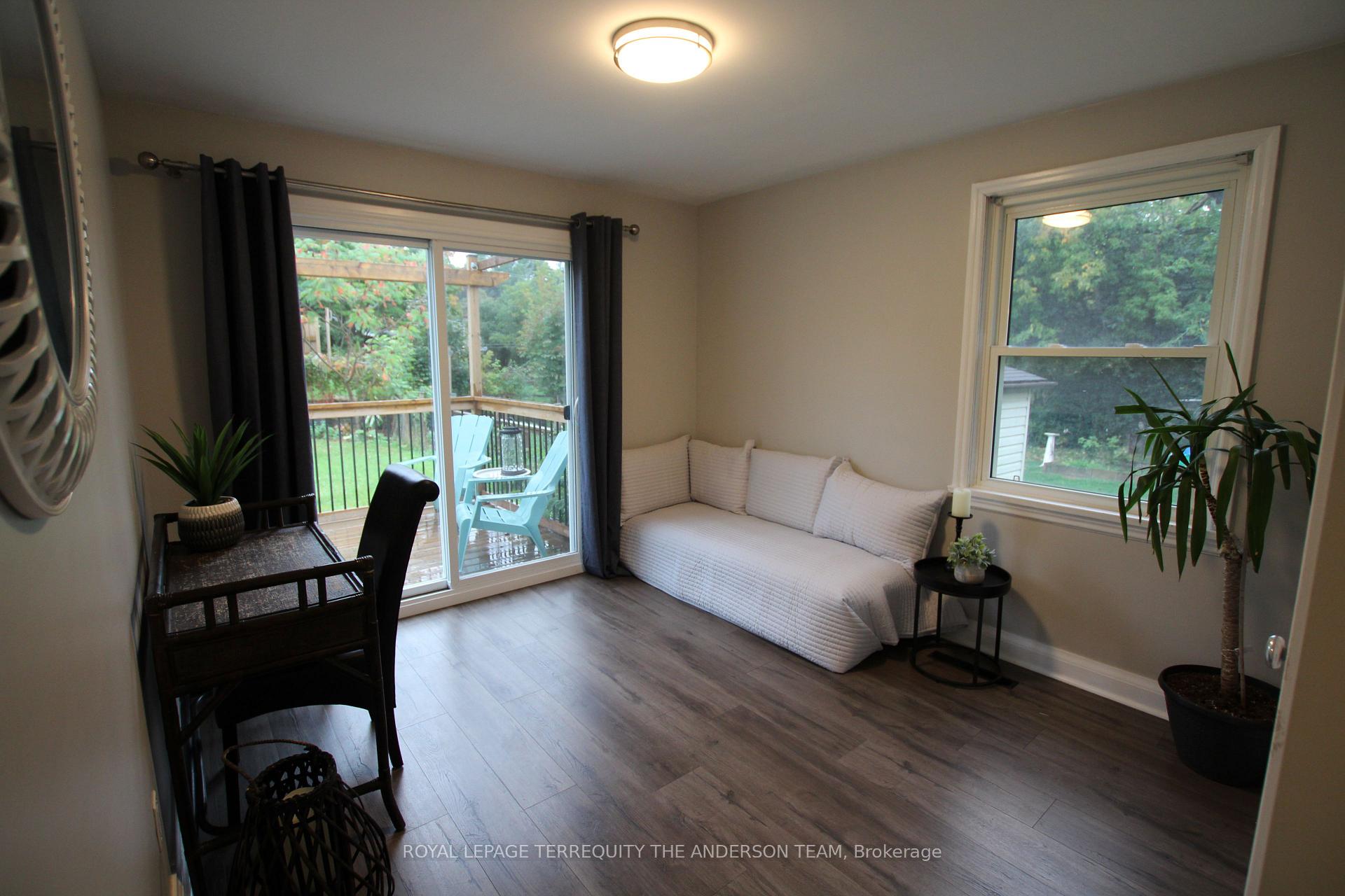 Photo 31 of 833 Rishor Crescent, Peterborough, Northcrest Ward 5 — HOMEH
