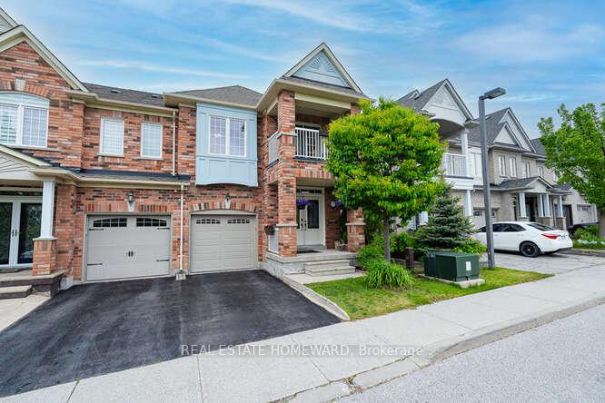 Photo 3 of Unit 7, 320 Ravineview Drive, Vaughan, Maple — HOMEH