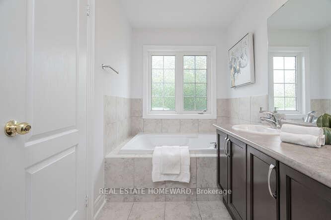 Photo 34 of Unit 7, 320 Ravineview Drive, Vaughan, Maple — HOMEH