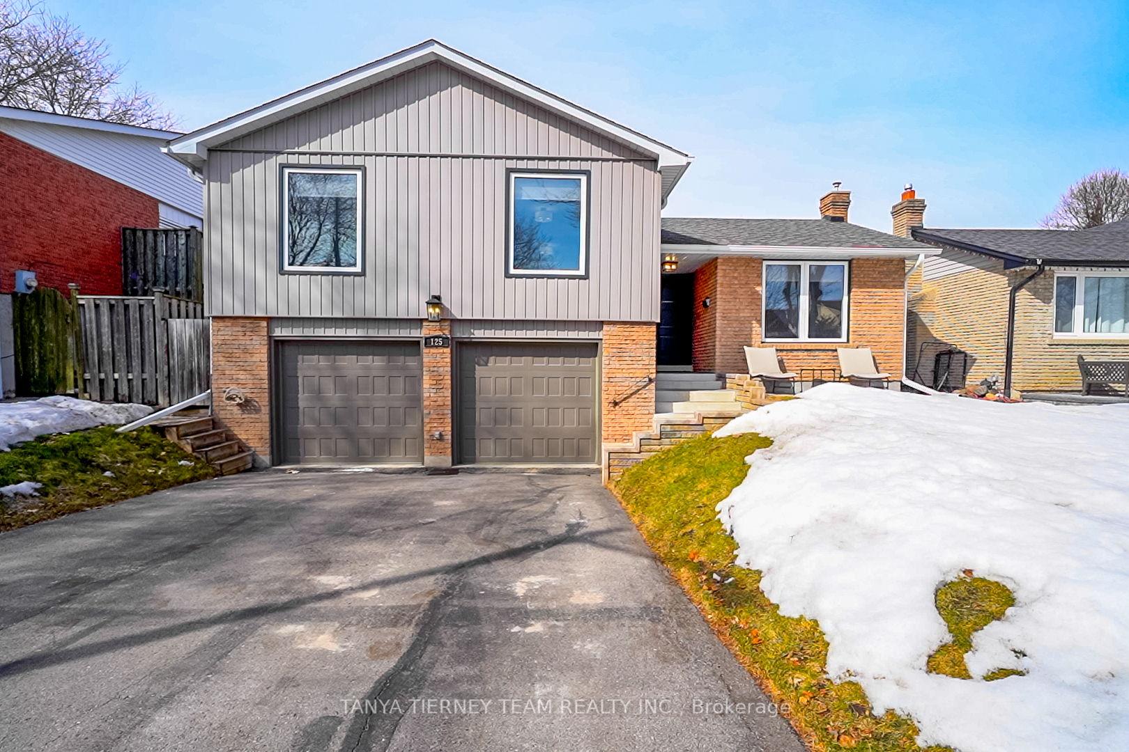 Front of 125 Guthrie Crescent