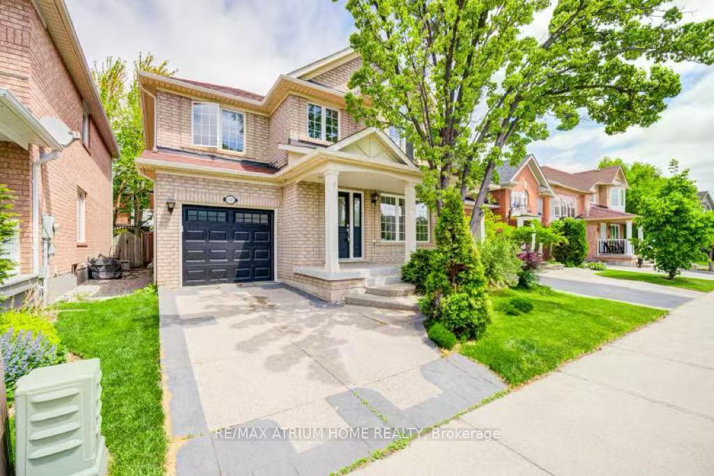 Front of 2293 Oakhaven Drive