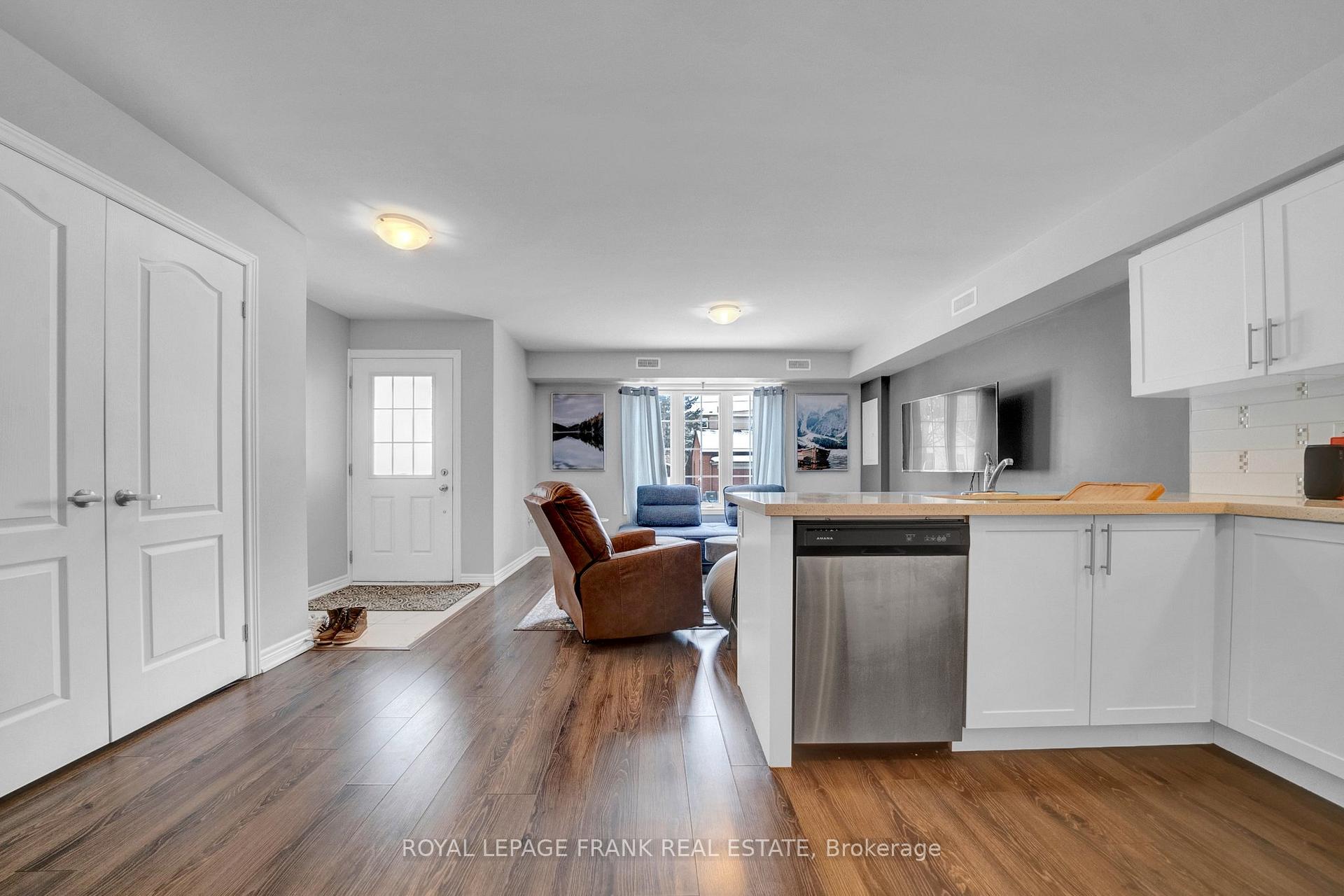 Photo 6 of 139 Celina Street, Oshawa, Central — HOMEH