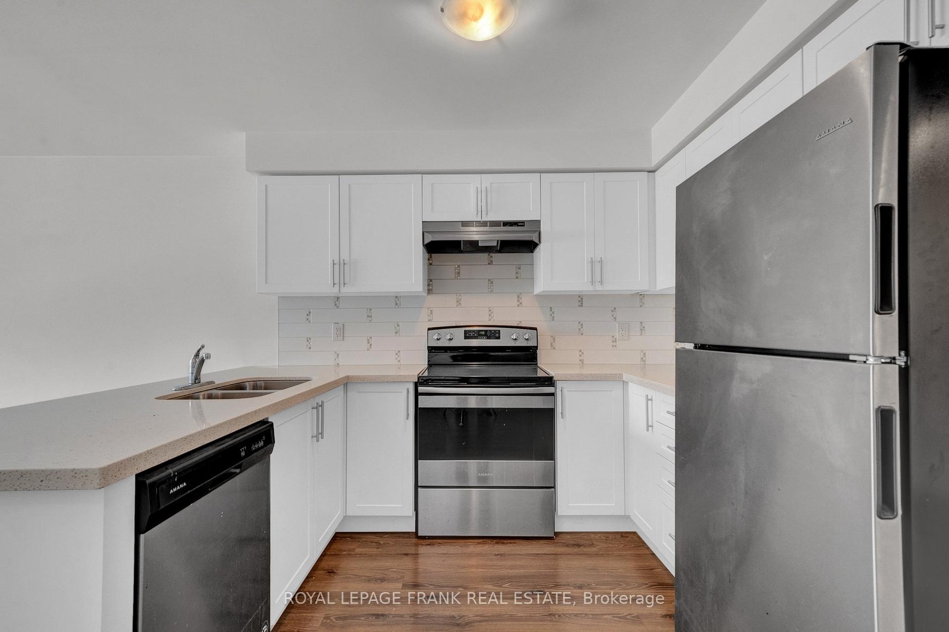 Photo 12 of 139 Celina Street, Oshawa, Central — HOMEH