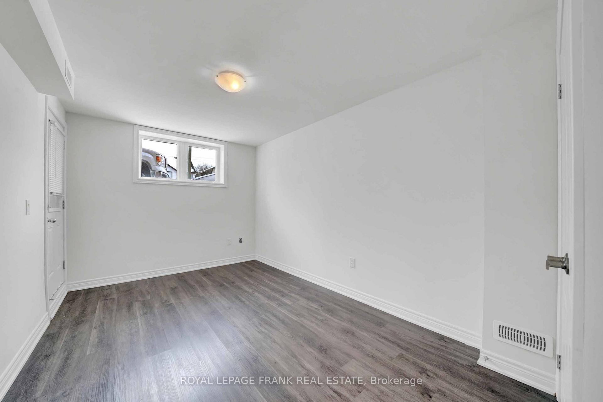 Photo 24 of 139 Celina Street, Oshawa, Central — HOMEH