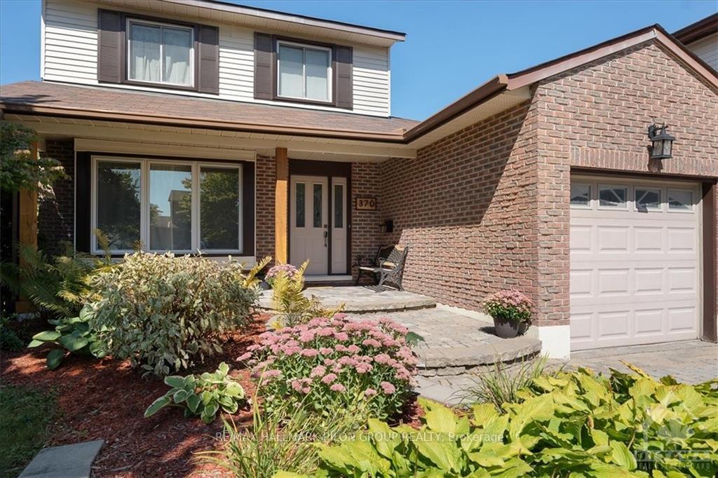 Photo 2 of 370 Duvernay Drive, Ottawa, Queenswood Heights South — HOMEH