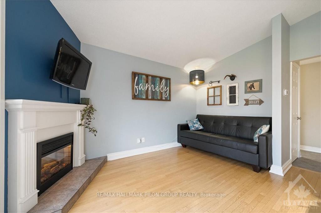 Photo 14 of 370 Duvernay Drive, Ottawa, Queenswood Heights South — HOMEH