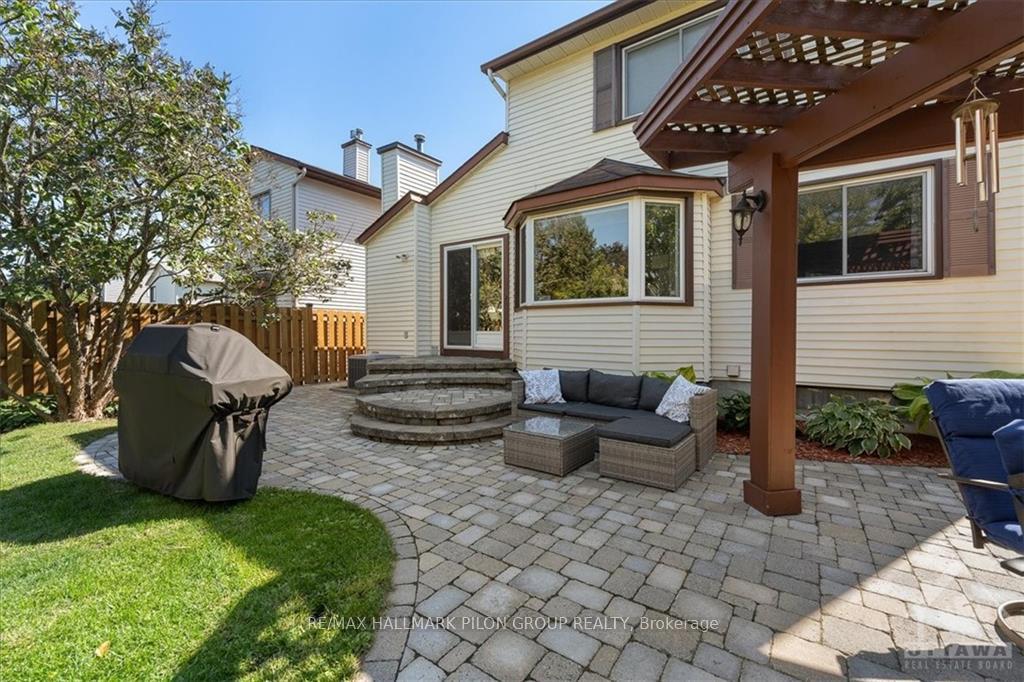 Photo 30 of 370 Duvernay Drive, Ottawa, Queenswood Heights South — HOMEH