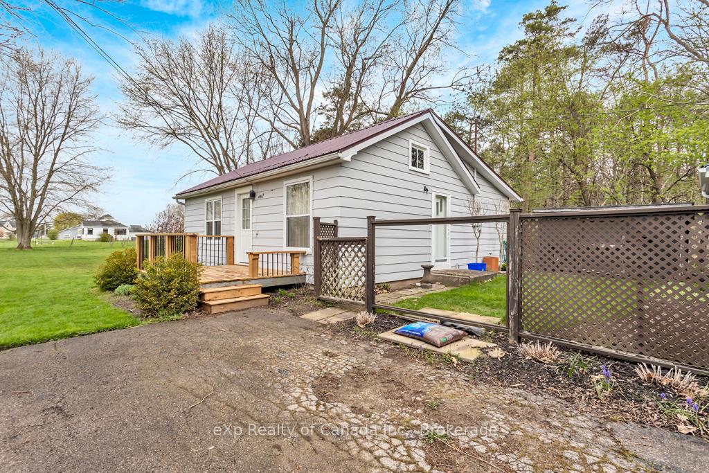 Photo 2 of 456 John Street S, Aylmer — HOMEH