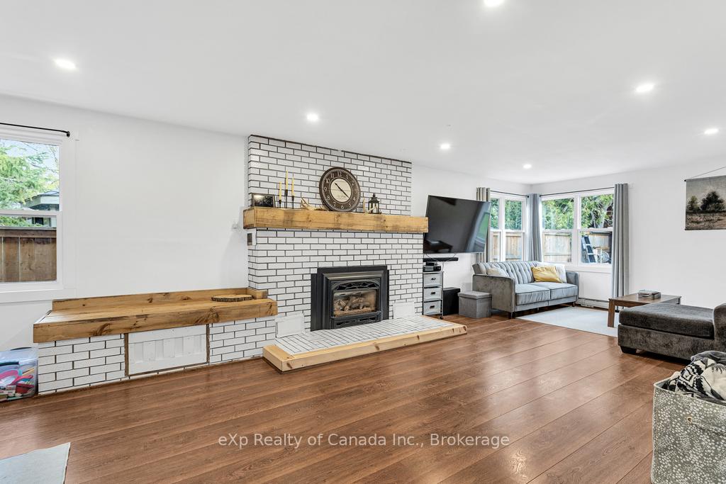 Photo 10 of 456 John Street S, Aylmer — HOMEH