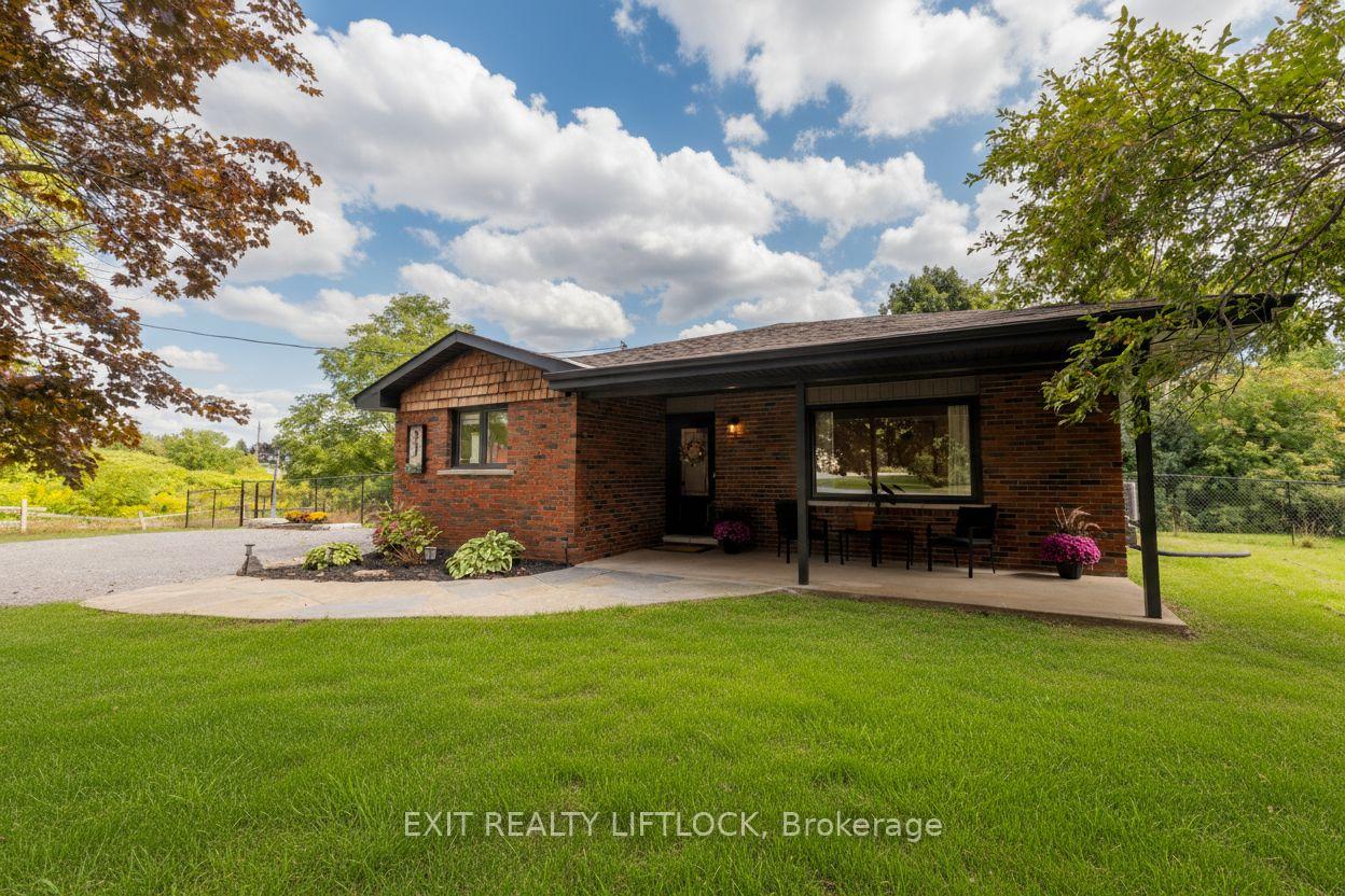 Photo 2 of 357 Simons Avenue, Peterborough, Northcrest Ward 5 — HOMEH