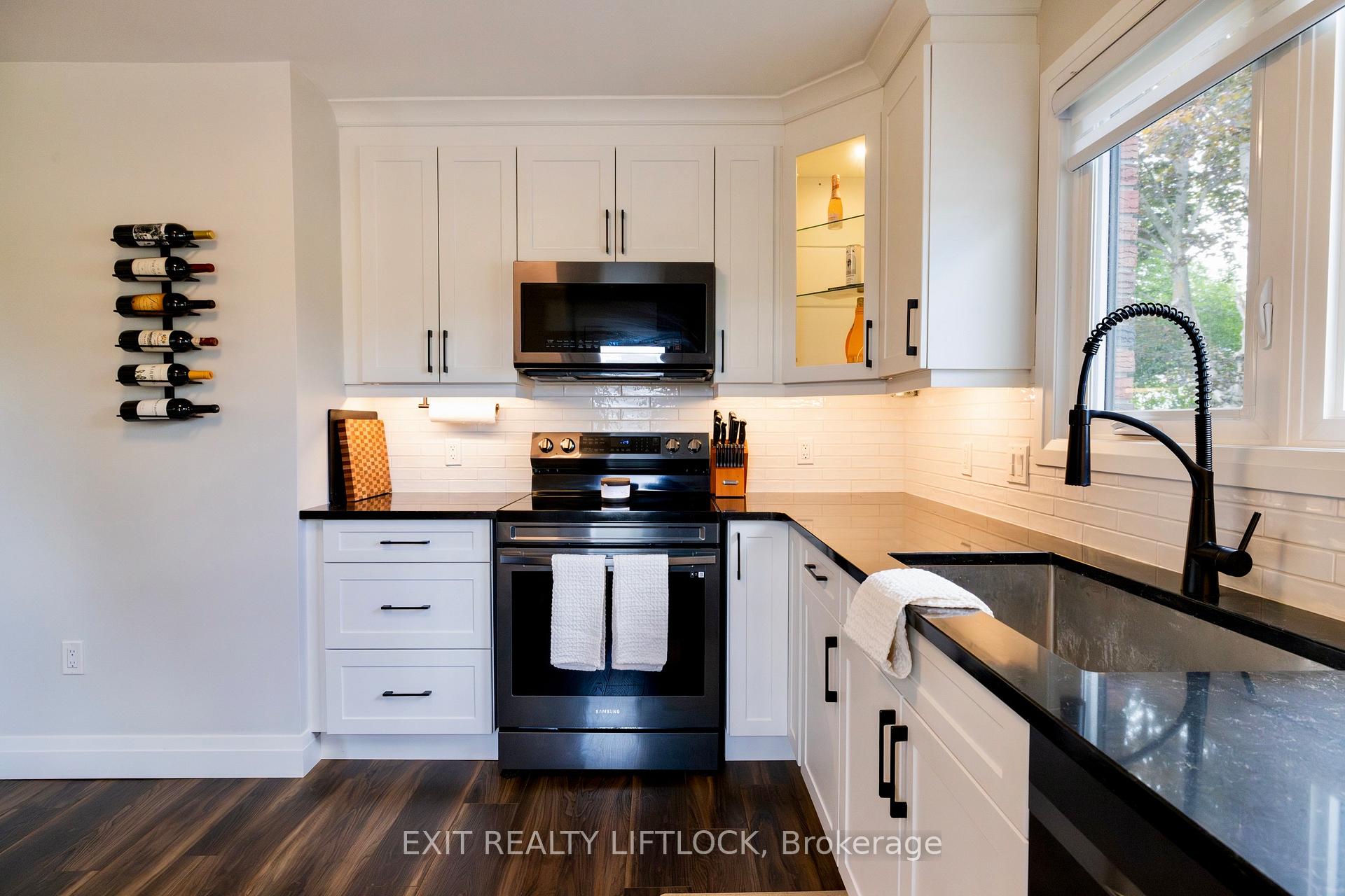 Photo 7 of 357 Simons Avenue, Peterborough, Northcrest Ward 5 — HOMEH
