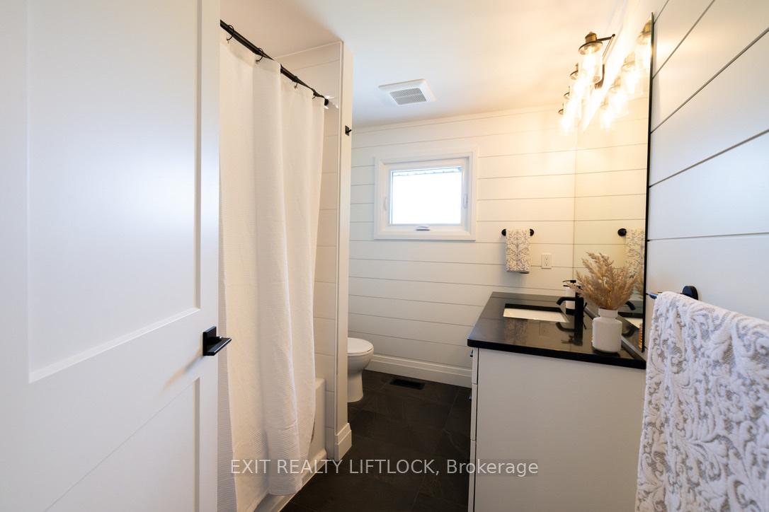 Photo 15 of 357 Simons Avenue, Peterborough, Northcrest Ward 5 — HOMEH