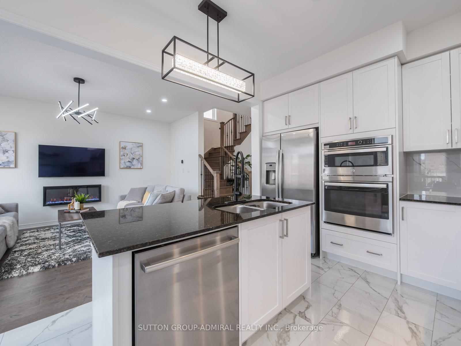 Photo 10 of 42 Vickery Street, Whitby, Rural Whitby — HOMEH