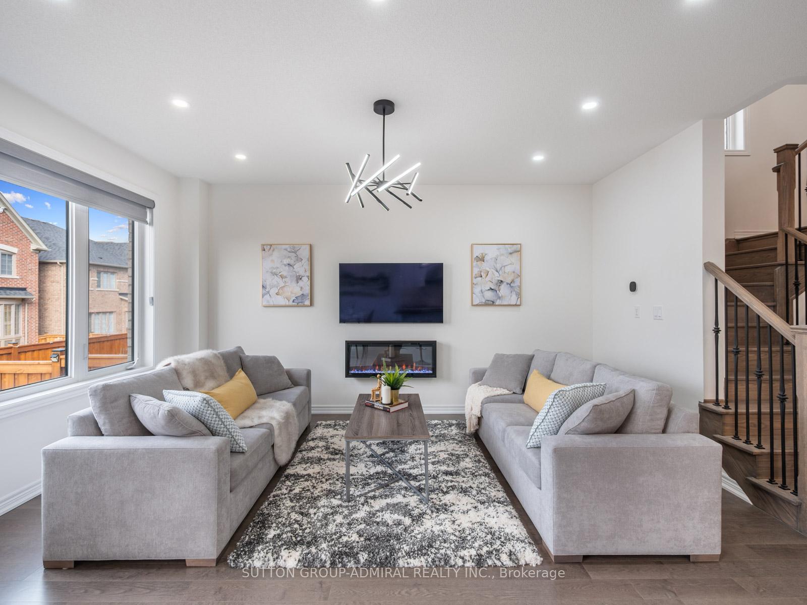 Photo 14 of 42 Vickery Street, Whitby, Rural Whitby — HOMEH