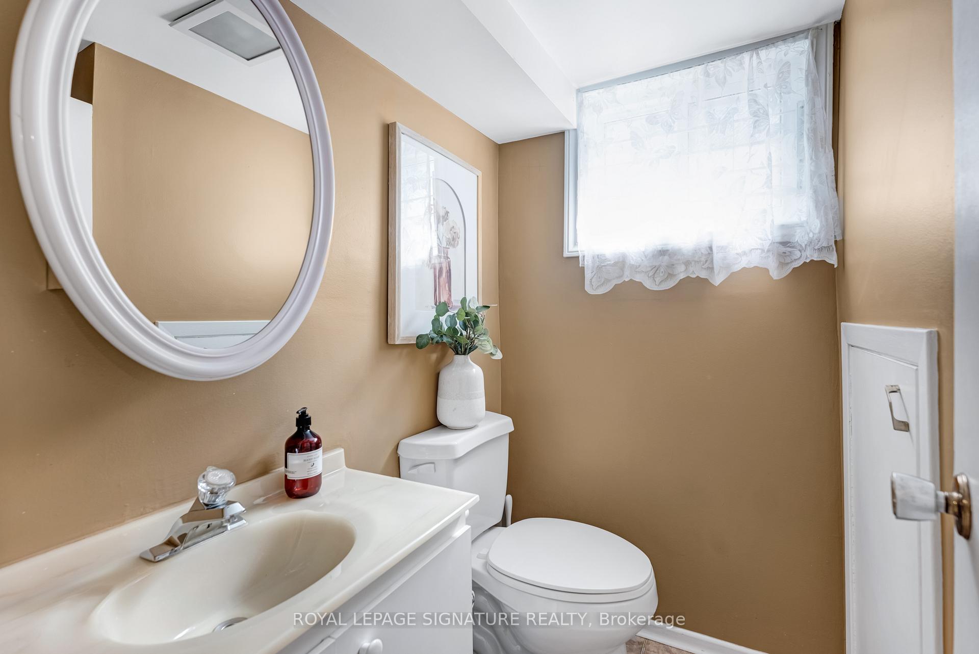 Photo 32 of 655 Perry Crescent, Oshawa, Vanier — HOMEH