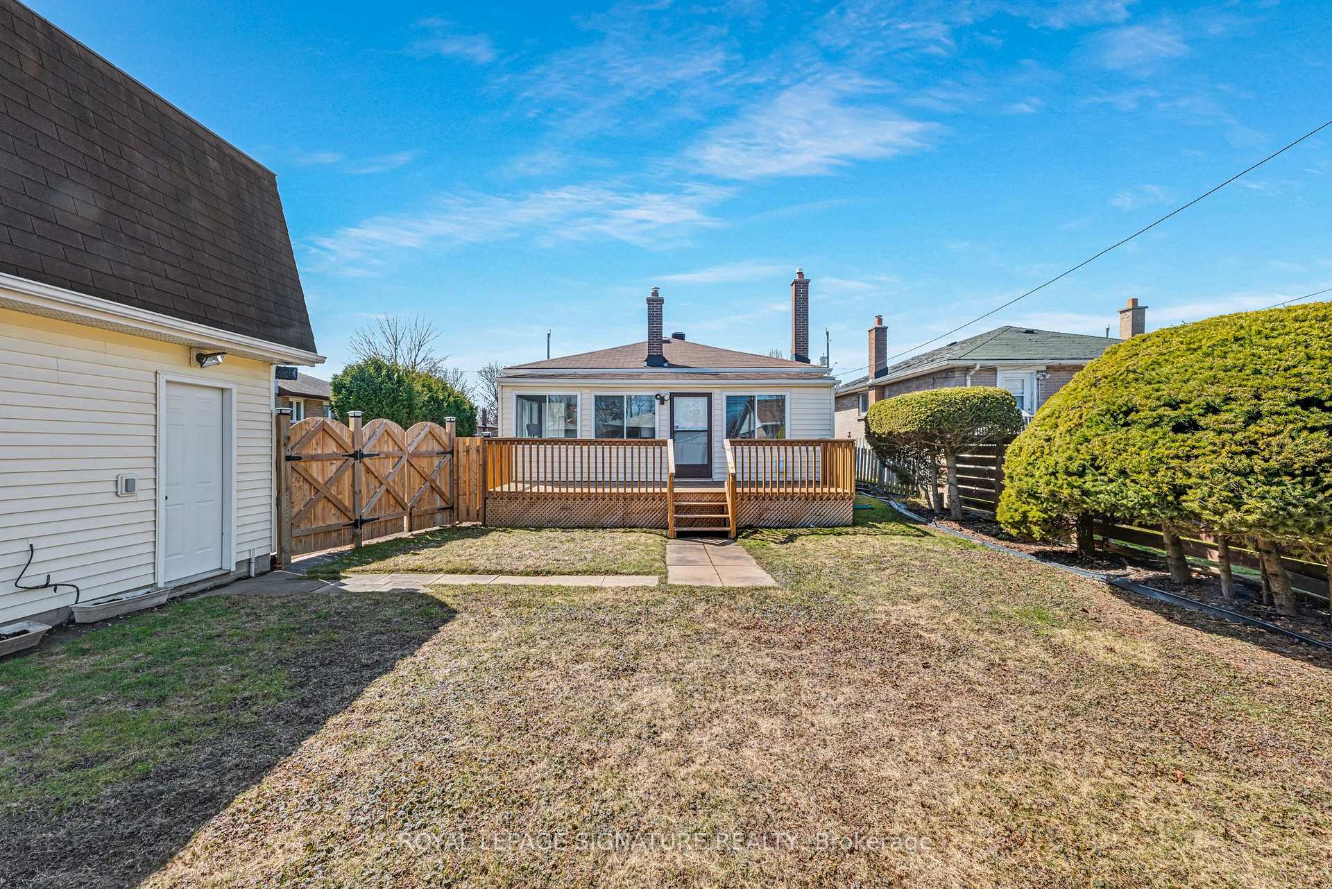Photo 44 of 655 Perry Crescent, Oshawa, Vanier — HOMEH