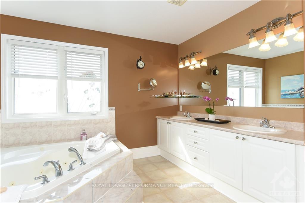 Photo 7 of 2208 Clendenan Crescent, Ottawa, Springridge/East Village — HOMEH