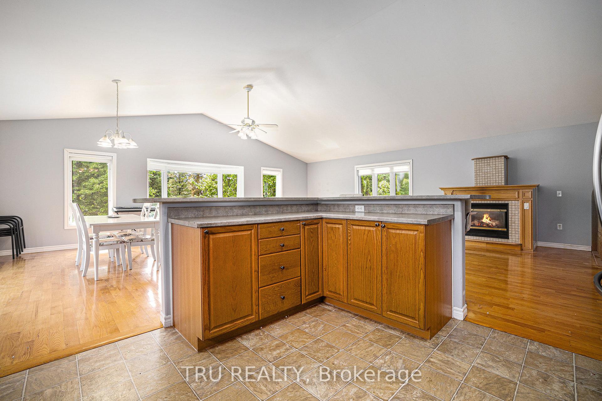 Photo 18 of 1060 7TH Line, Beckwith, Beckwith Twp — HOMEH