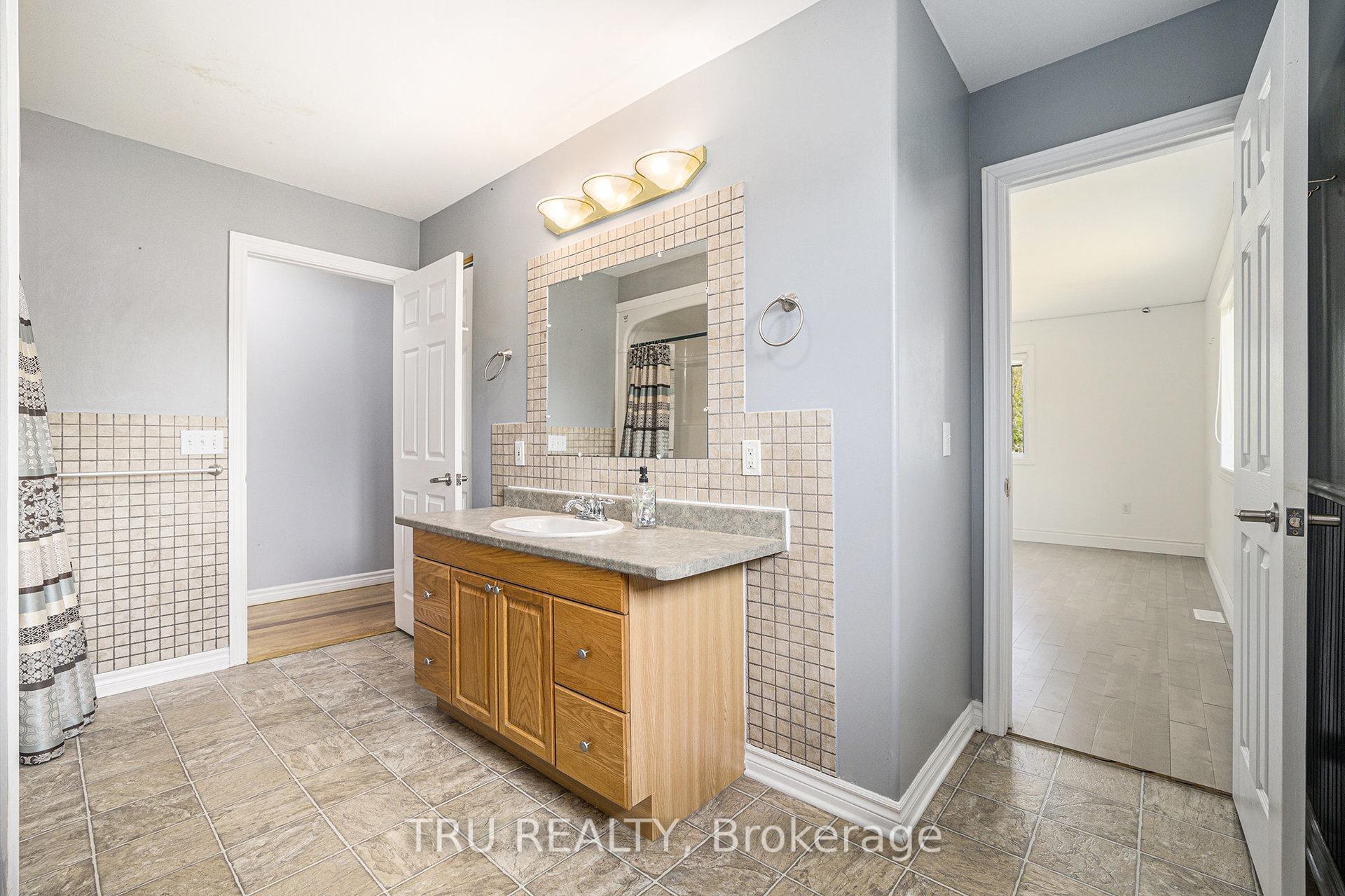 Photo 24 of 1060 7TH Line, Beckwith, Beckwith Twp — HOMEH
