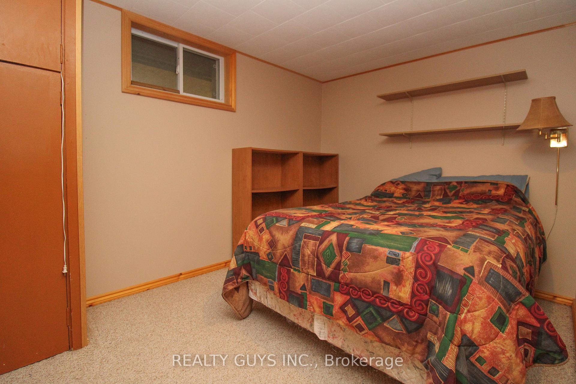 Photo 38 of 205 Shelbourne Street, Peterborough, Northcrest Ward 5 — HOMEH