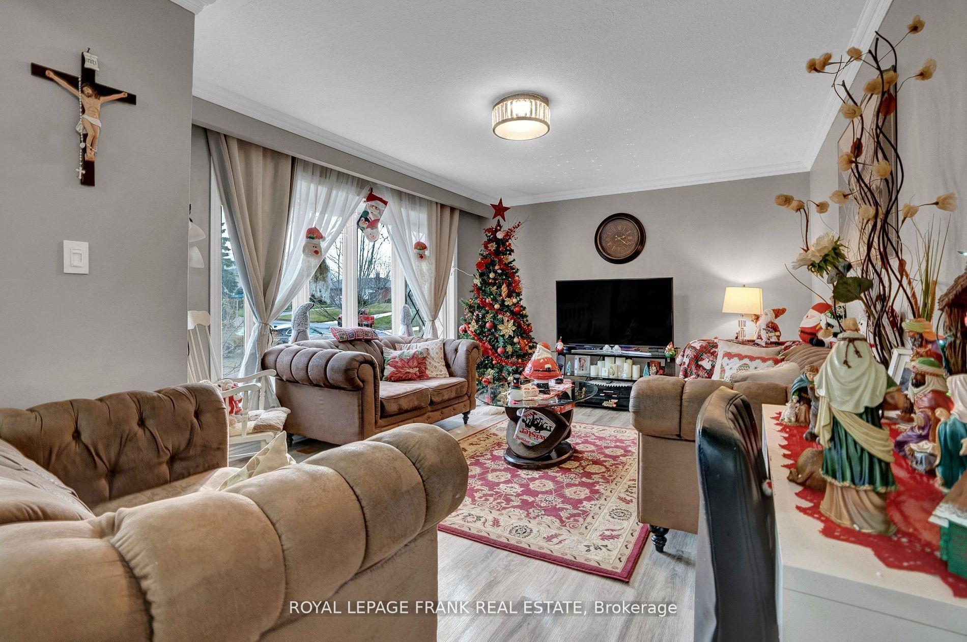 Photo 2 of 1164 Lisgar Avenue, Oshawa, Donevan — HOMEH