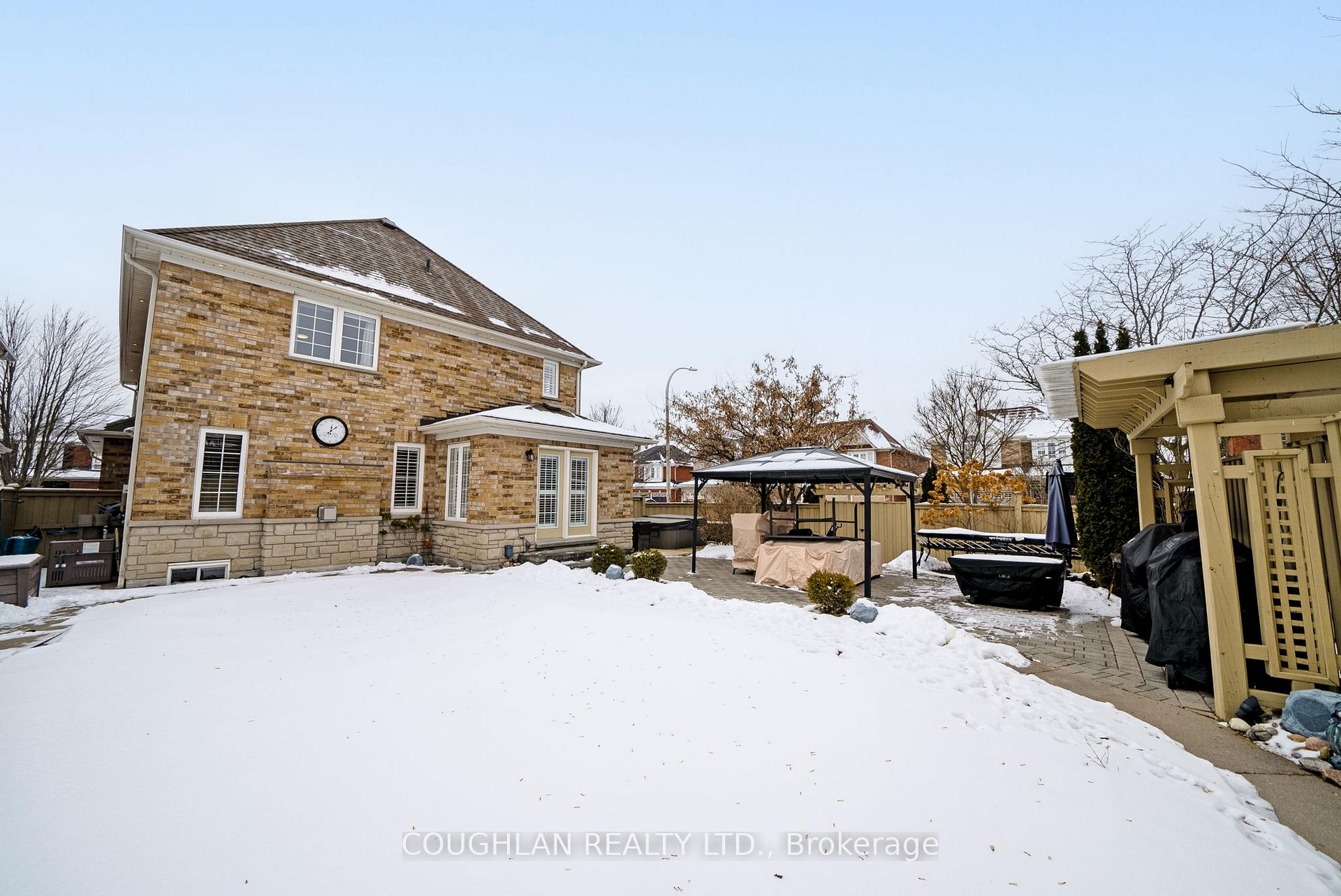 Photo 34 of 14 Gabrielle Crescent, Whitby, Rolling Acres — HOMEH