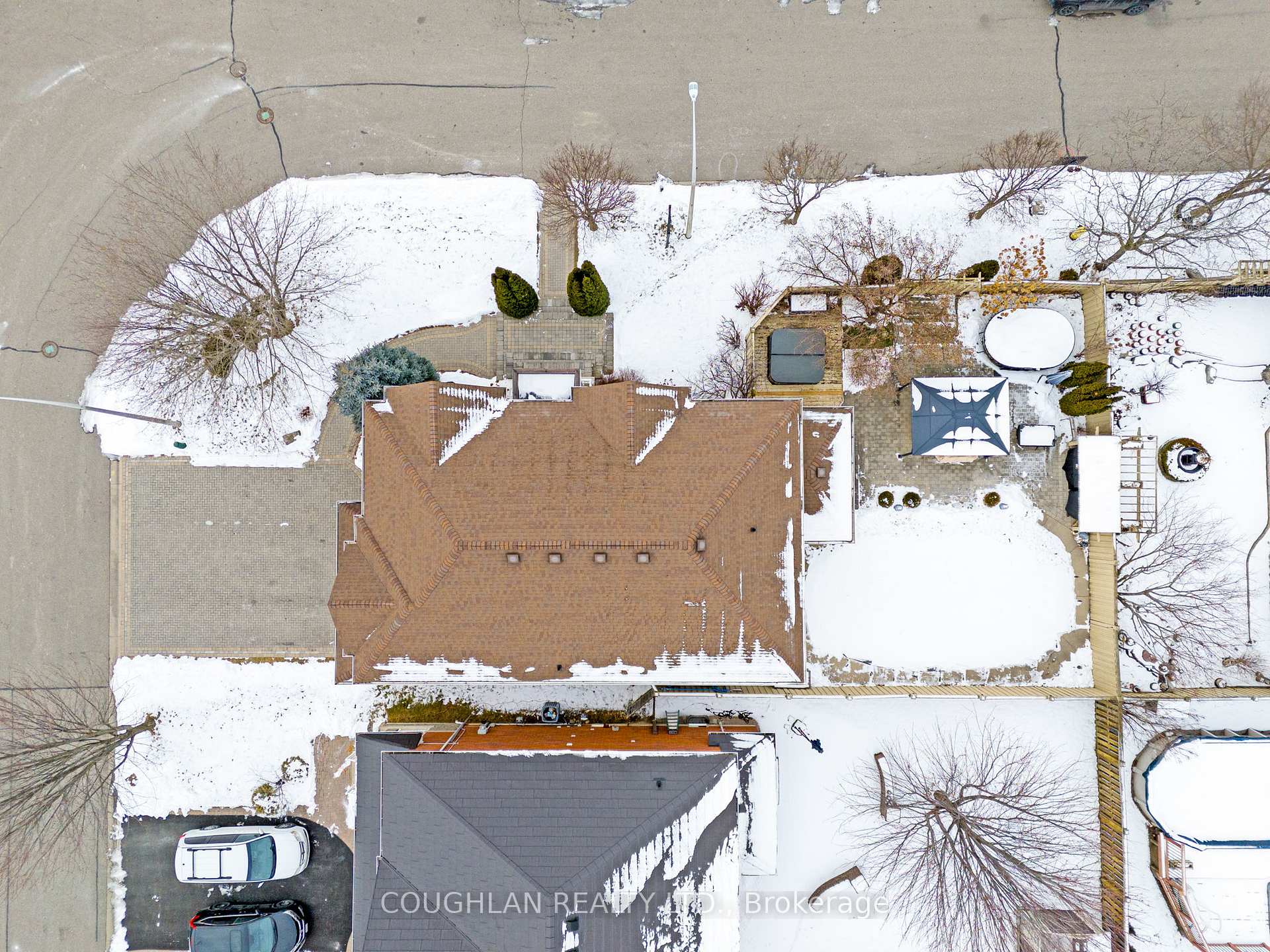Photo 38 of 14 Gabrielle Crescent, Whitby, Rolling Acres — HOMEH