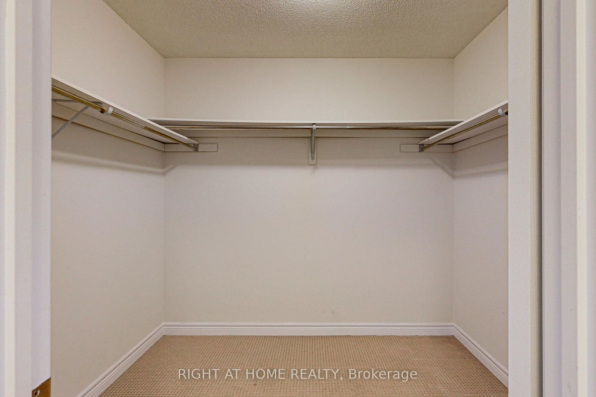 Photo 19 of 2426 Bridle Road, Oshawa, Windfields — HOMEH