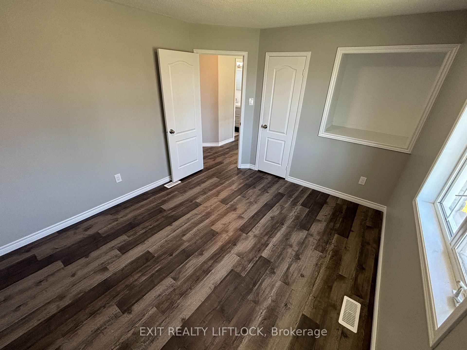 Photo 23 of 1018 Baker Street, Peterborough, Northcrest Ward 5 — HOMEH