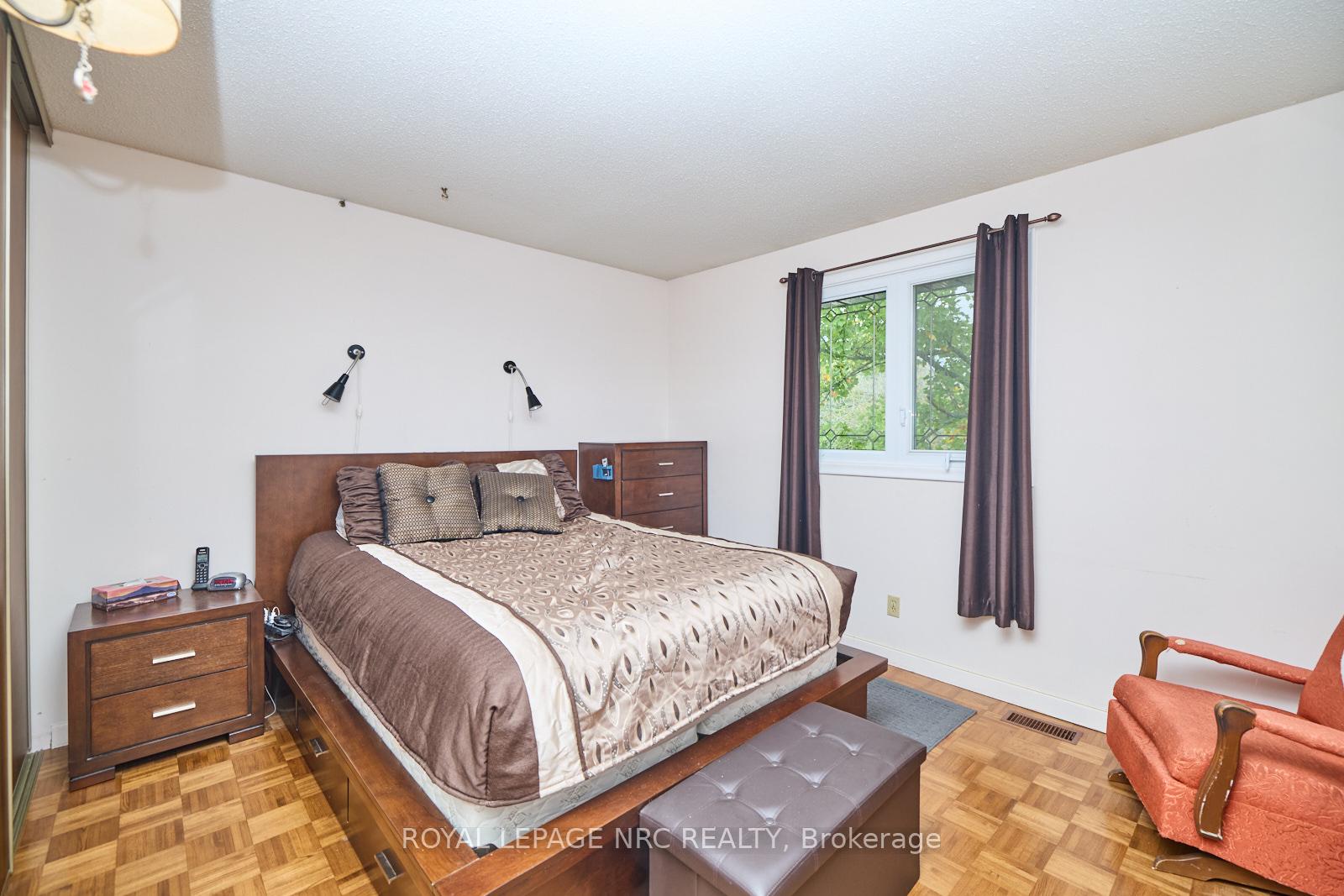 Photo 12 of 27 Meadowvale Place, Welland, N. Welland — HOMEH