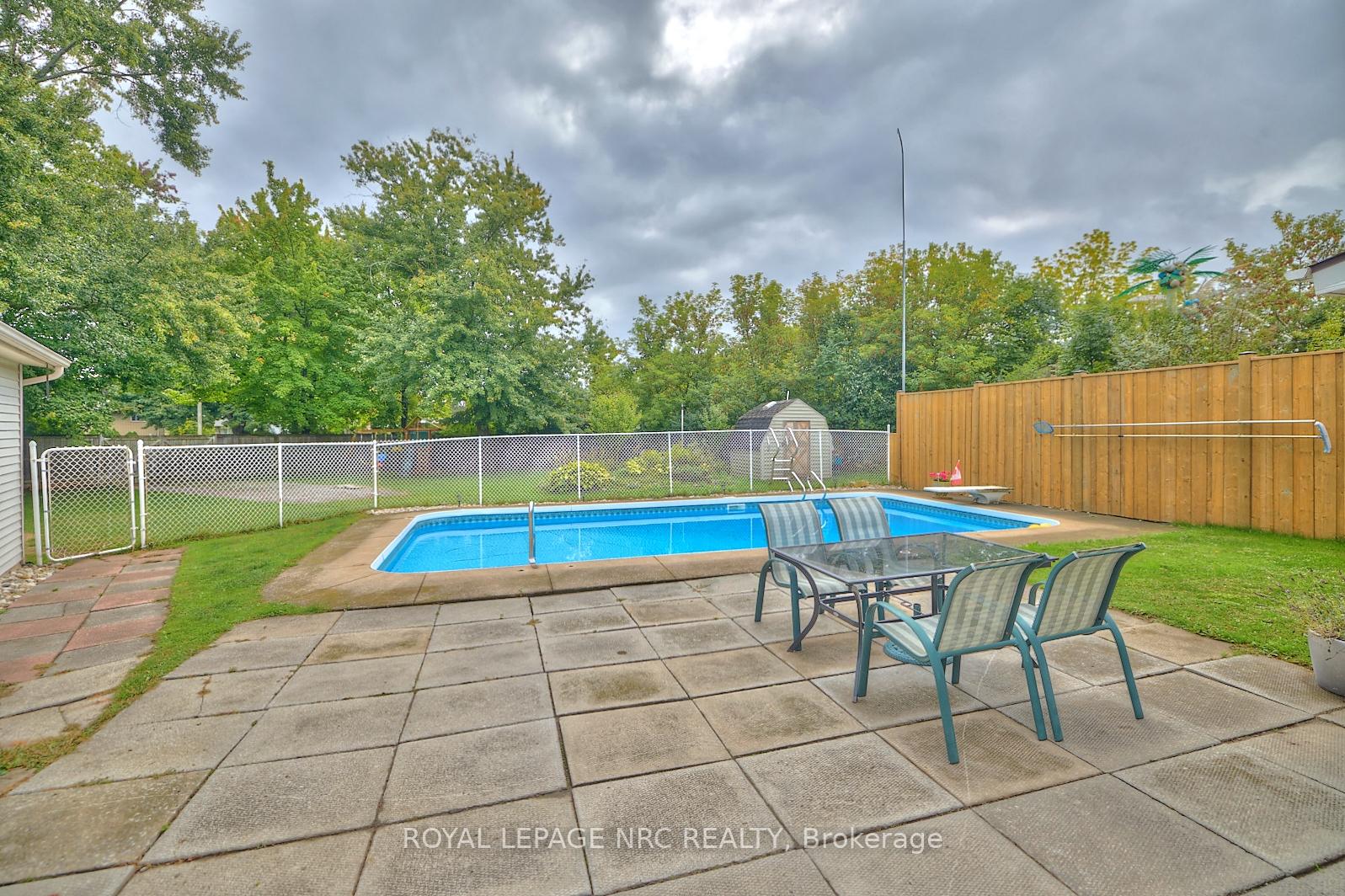 Photo 23 of 27 Meadowvale Place, Welland, N. Welland — HOMEH