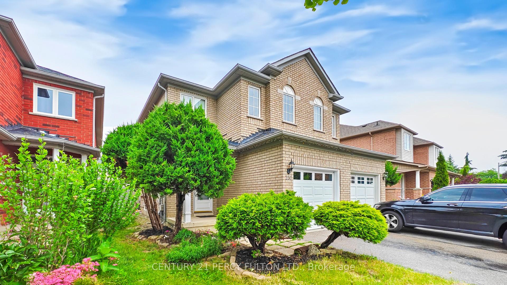 Photo 1 of 237 Royal Appian Crescent, Vaughan, Patterson — HOMEH