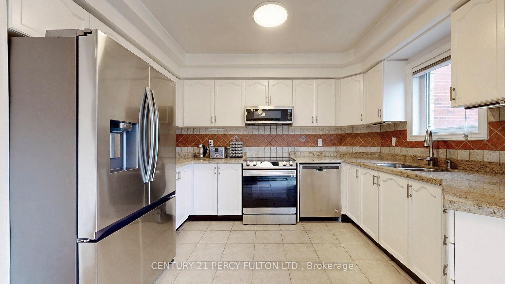Photo 12 of 237 Royal Appian Crescent, Vaughan, Patterson — HOMEH