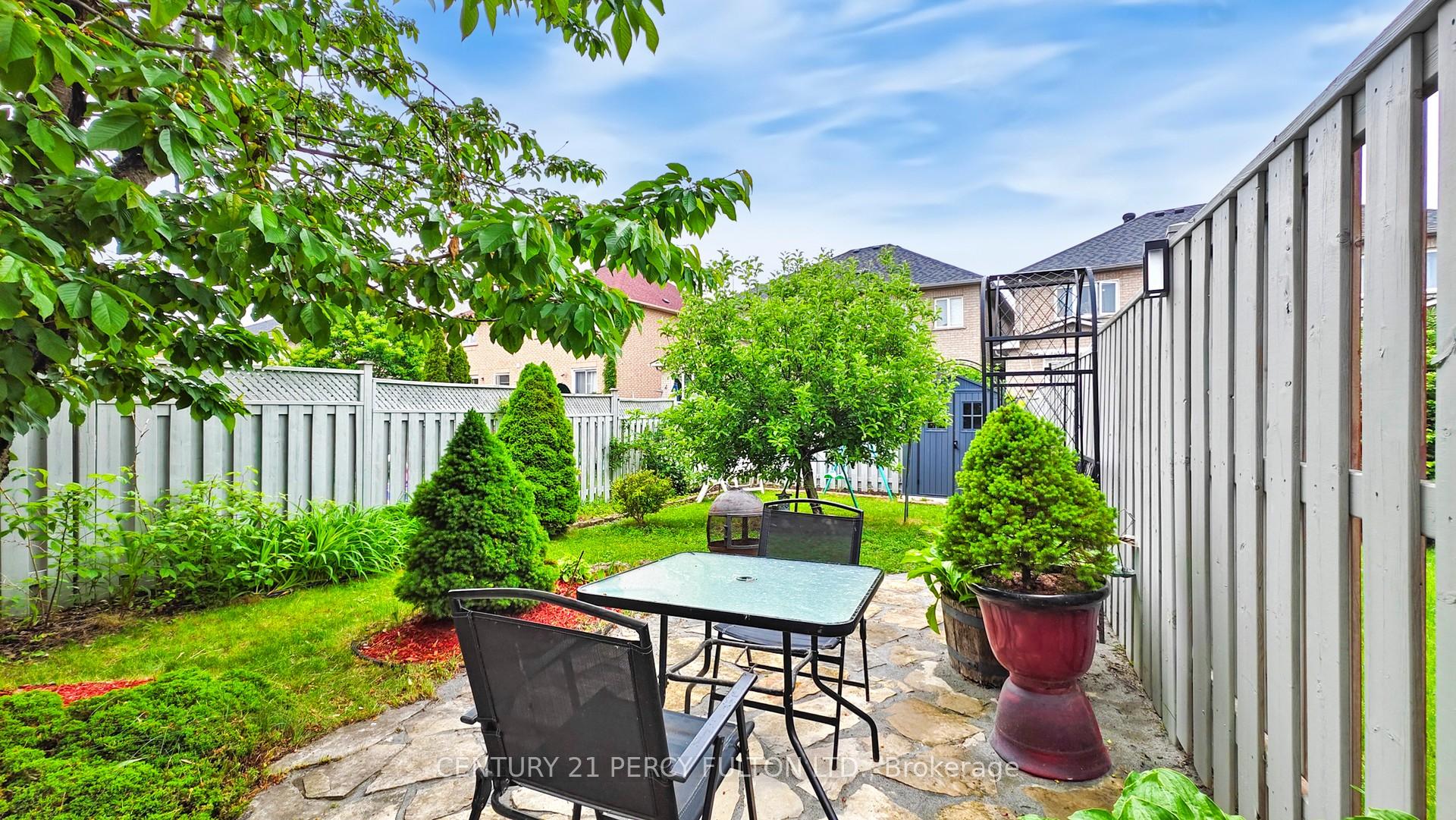 Photo 16 of 237 Royal Appian Crescent, Vaughan, Patterson — HOMEH