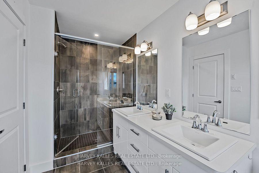 Photo 13 of 203 Yellow Birch Crescent, Blue Mountains — HOMEH