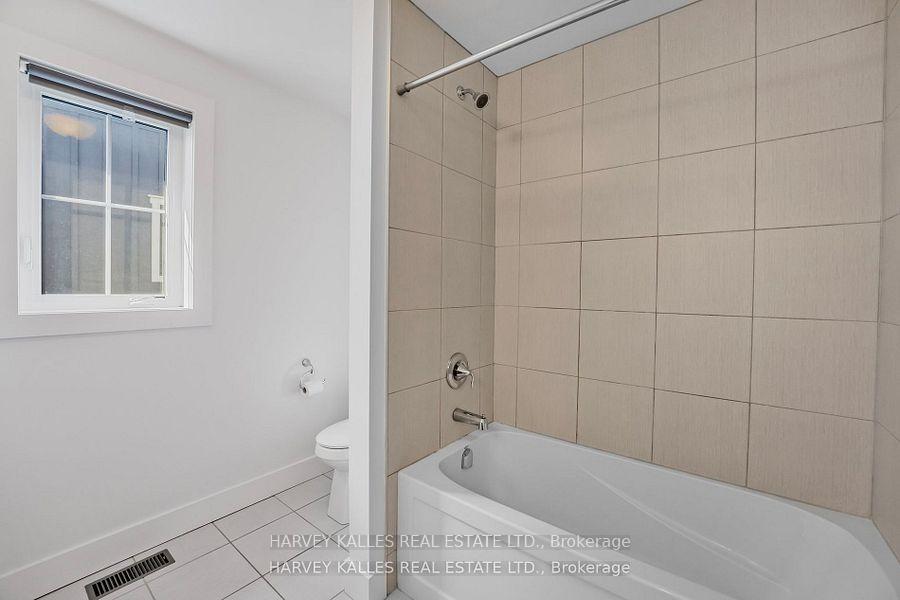 Photo 20 of 203 Yellow Birch Crescent, Blue Mountains — HOMEH