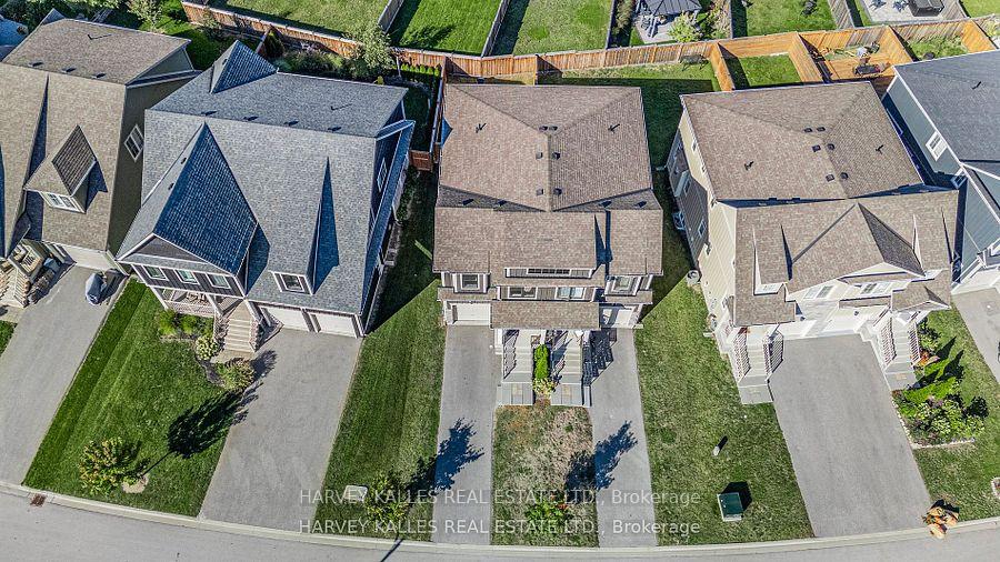 Photo 38 of 203 Yellow Birch Crescent, Blue Mountains — HOMEH