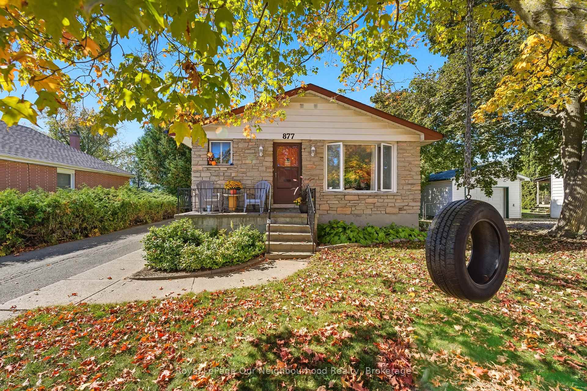 Photo 1 of 877 Western Avenue, Peterborough, Otonabee Ward 1 — HOMEH