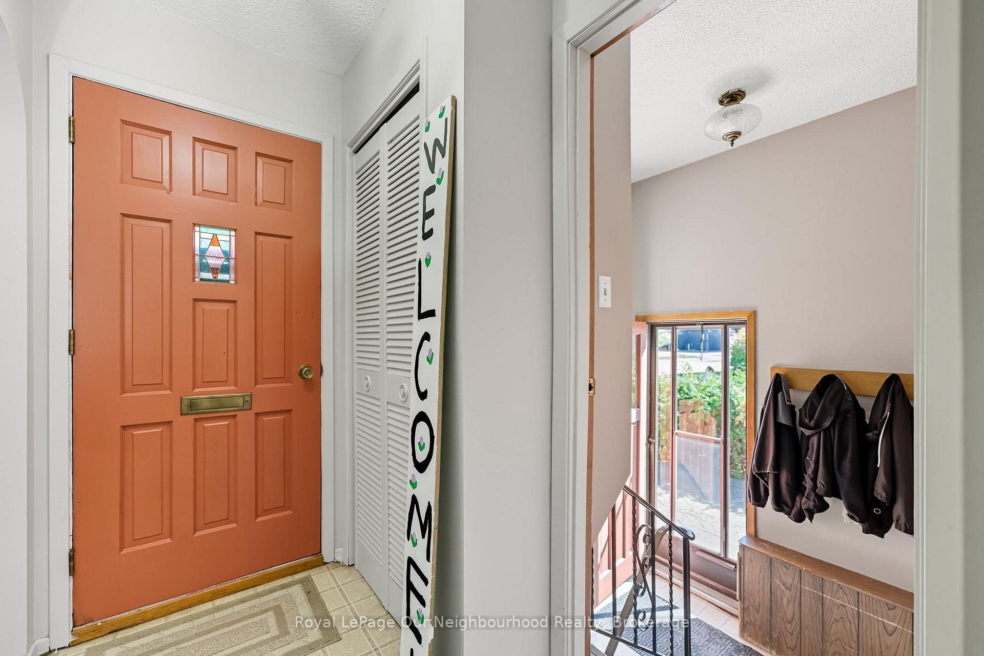 Photo 11 of 877 Western Avenue, Peterborough, Otonabee Ward 1 — HOMEH