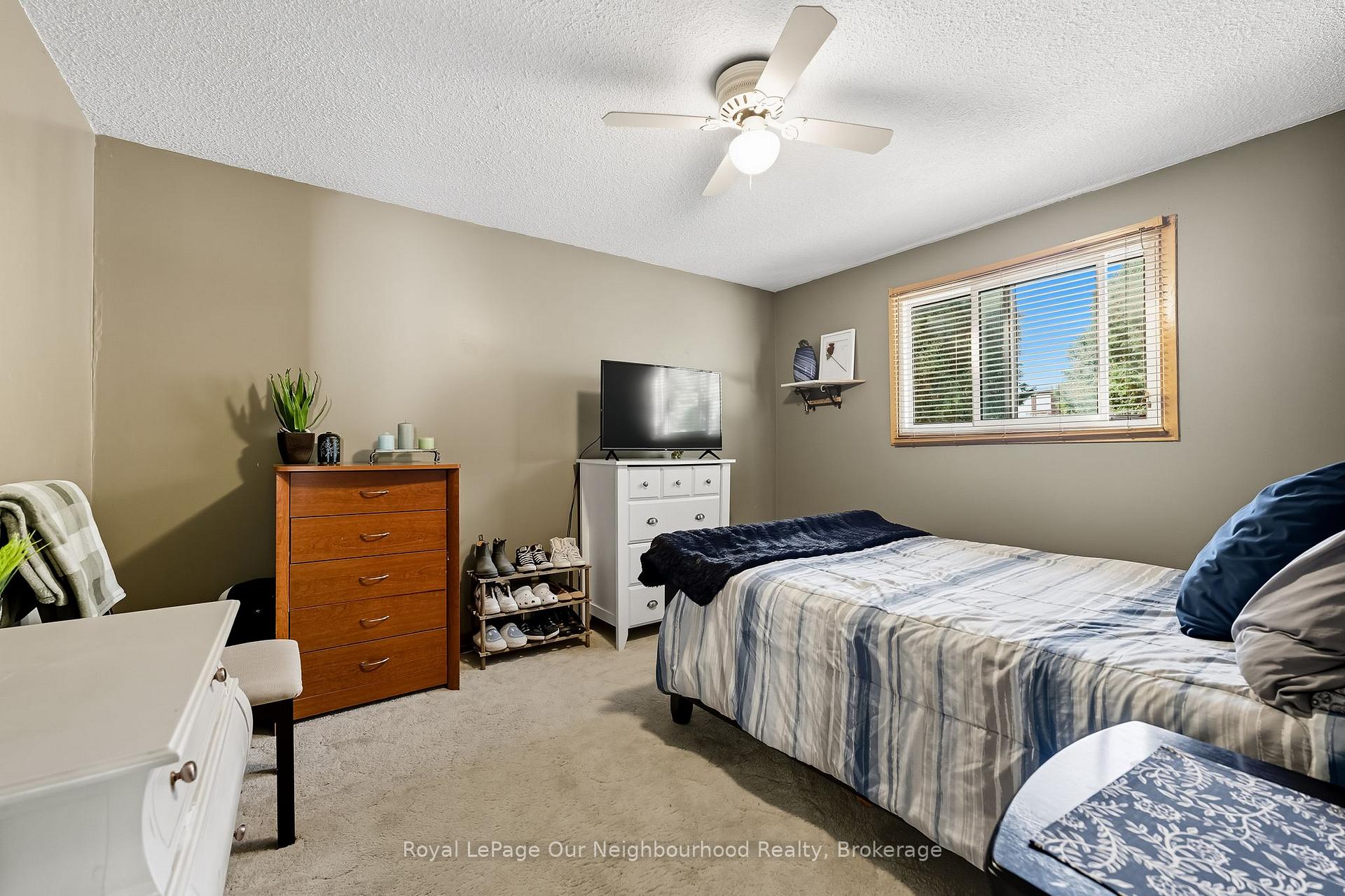 Photo 20 of 877 Western Avenue, Peterborough, Otonabee Ward 1 — HOMEH