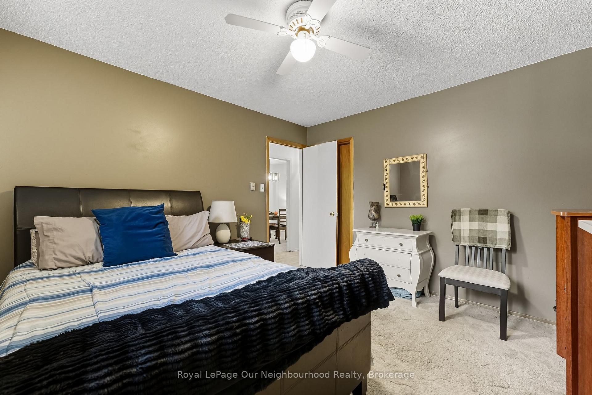 Photo 21 of 877 Western Avenue, Peterborough, Otonabee Ward 1 — HOMEH