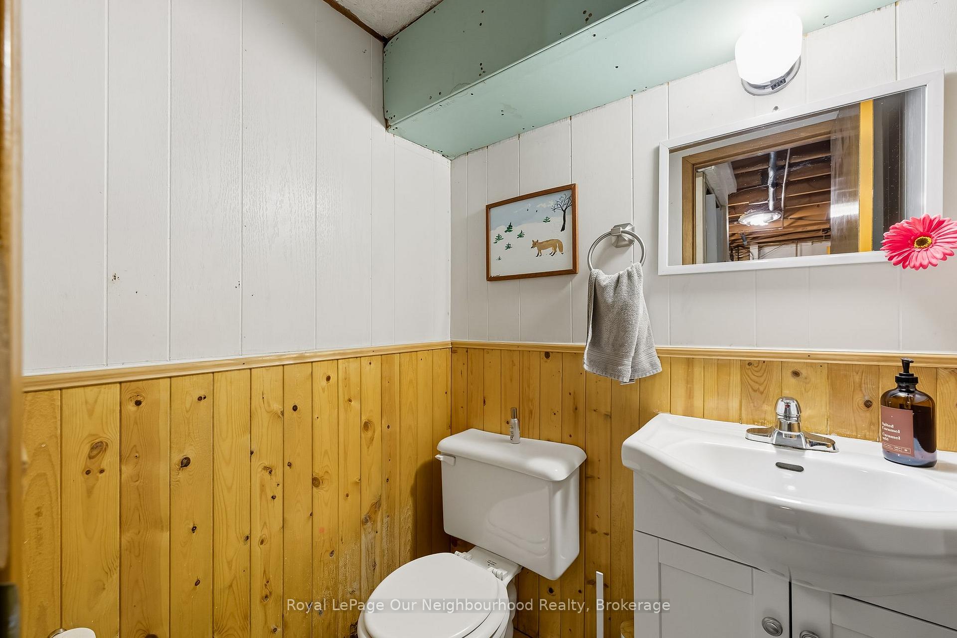 Photo 35 of 877 Western Avenue, Peterborough, Otonabee Ward 1 — HOMEH