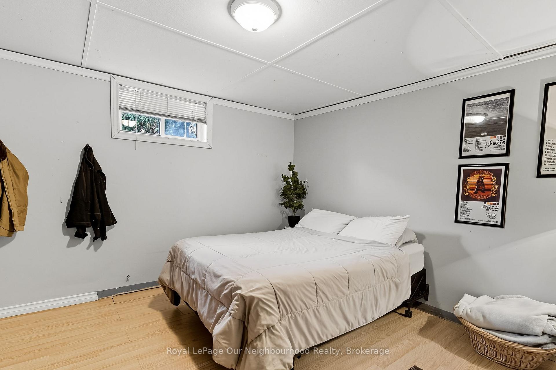 Photo 40 of 877 Western Avenue, Peterborough, Otonabee Ward 1 — HOMEH