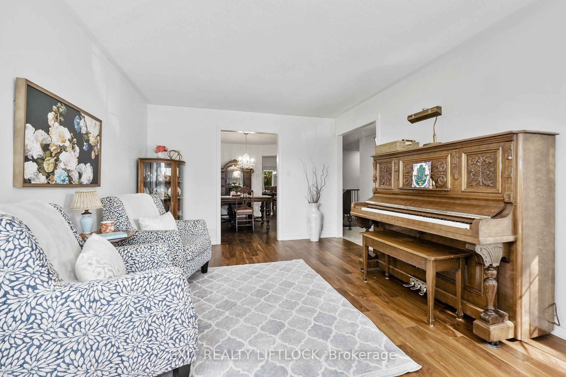 Photo 4 of 1373 Hetherington Drive, Peterborough, Northcrest Ward 5 — HOMEH