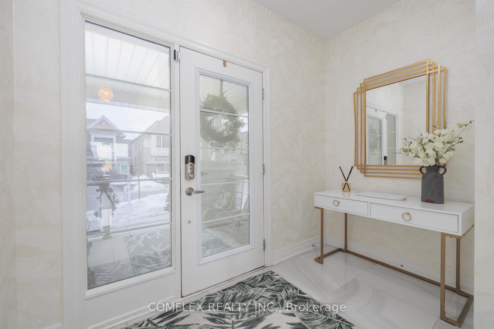 Photo 4 of 59 Maskell Crescent, Whitby, Rural Whitby — HOMEH