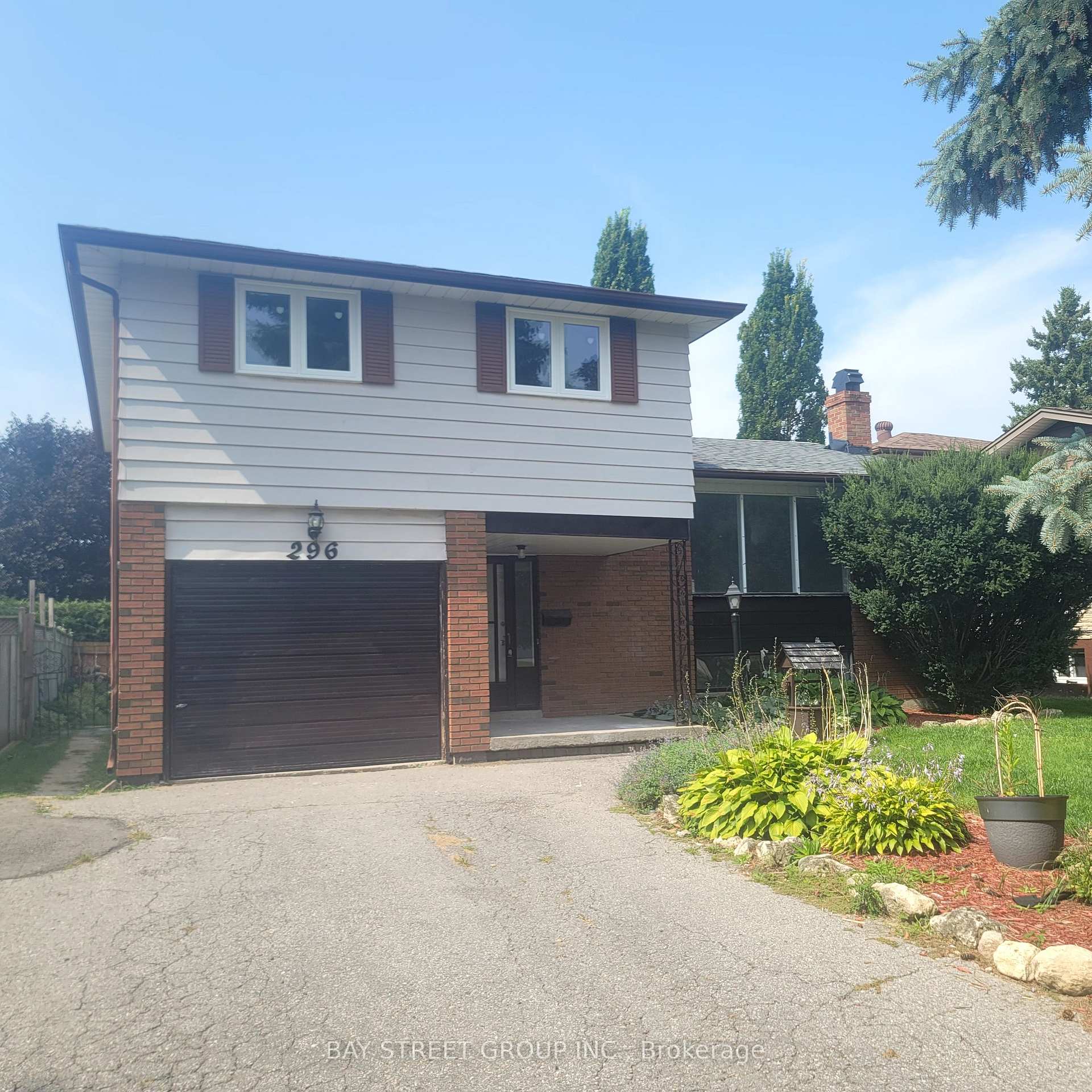 Photo 1 of 296 Viewmount Street, Oshawa, Donevan — HOMEH