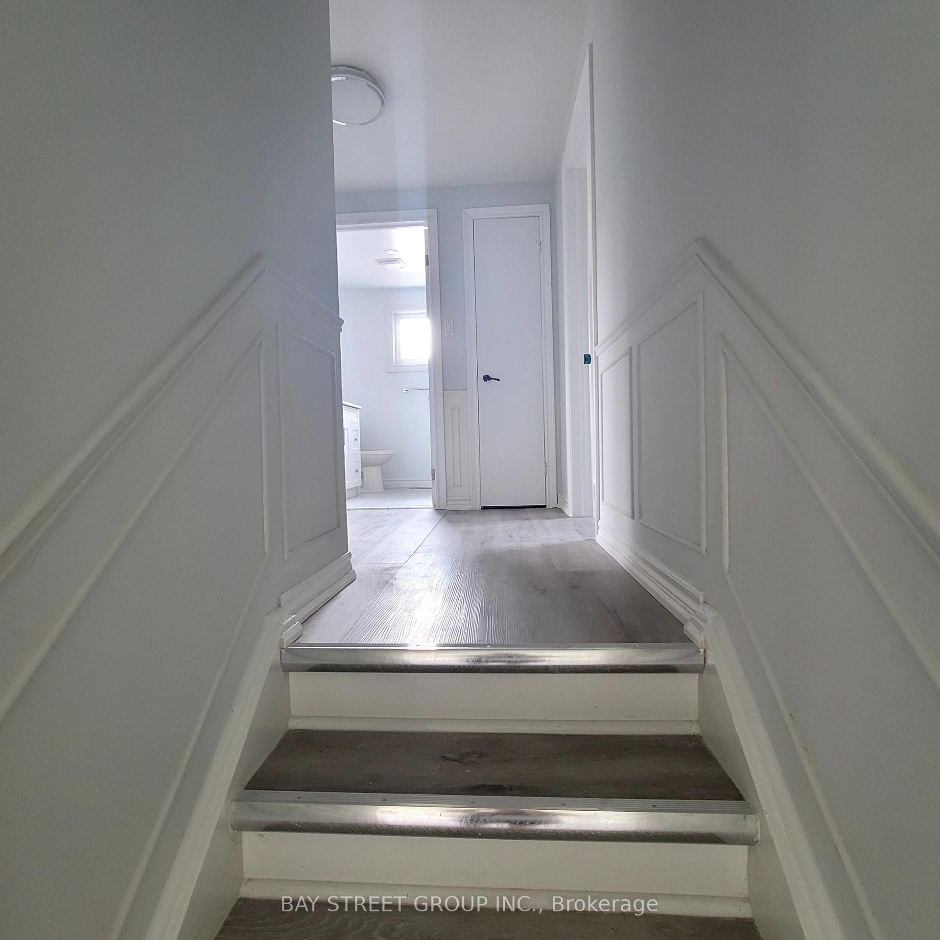 Photo 12 of 296 Viewmount Street, Oshawa, Donevan — HOMEH