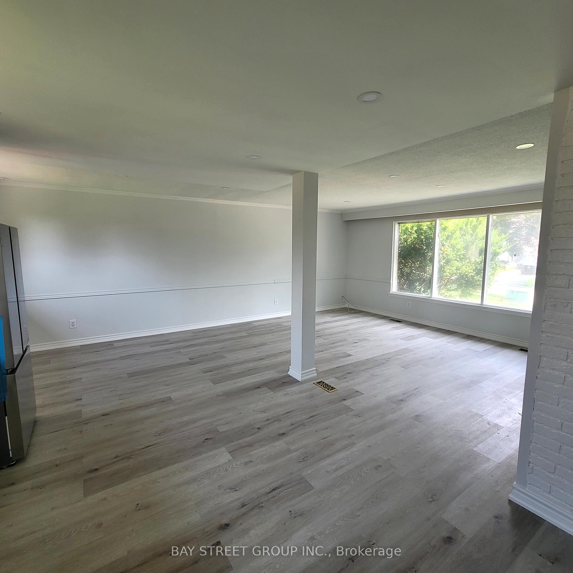 Photo 17 of 296 Viewmount Street, Oshawa, Donevan — HOMEH