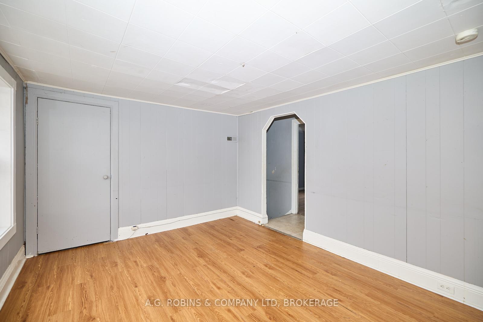 Photo 6 of 31 Wright Street, Welland, Lincoln/Crowland — HOMEH